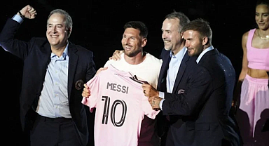 Inter Miami, Lionel Messi ile sözleşme imzaladı