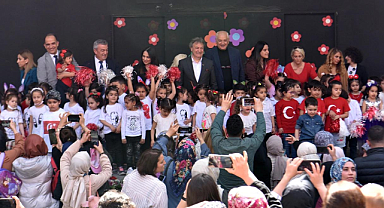 İzmir Bornova'da çocuklar mutlu, anneler huzurlu