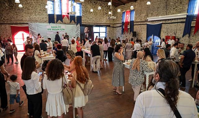 İzmir’in atık pil toplama şampiyonu Karşıyaka!