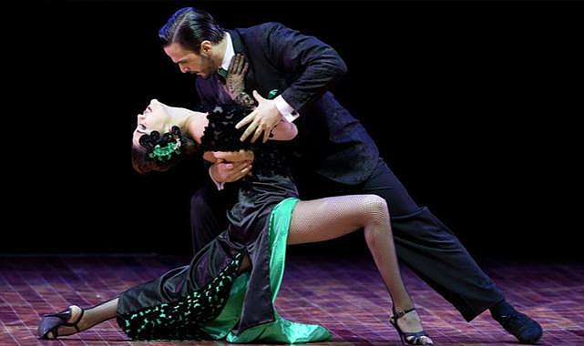 İzmir kıyılarında tango esintisi