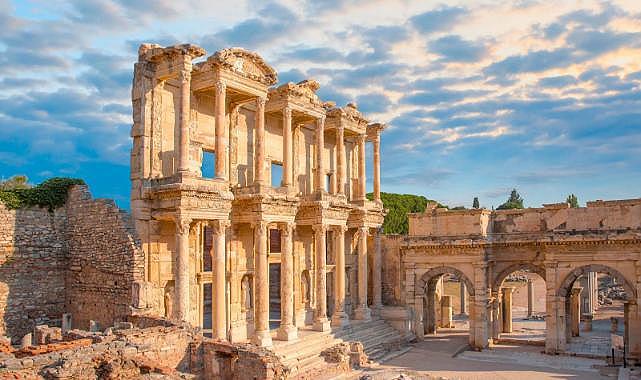 İzmir &quot;Küresel Sürdürülebilir Turizm Konseyi&quot;ne katıldı