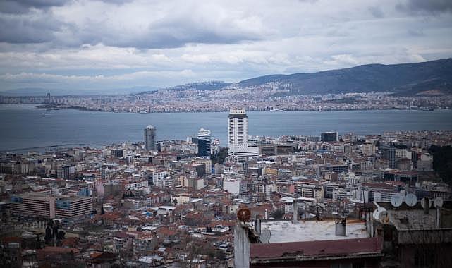 İzmir, Uluslararası Avrupa Demokrasi Başkenti Şehirler Ağı&#039;na Katıldı