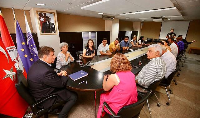 Karşıyaka&#039;da yüzleri güldüren toplu iş sözleşmesi imzalandı