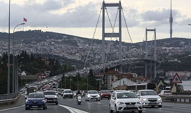Köprü ve otoyol geçişlerine KDV zammı geldi