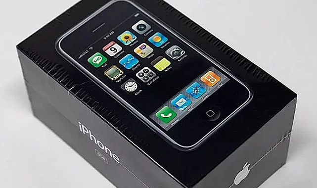 Kutusu açılmayan 2007 model ilk iPhone, rekor fiyata satıldı!