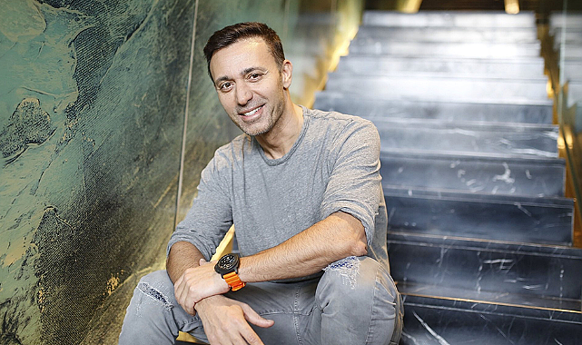 Mustafa Sandal takipçisinin mesajı sayesinde fark etti: Almanlar şarkımızı çalmış söylemiyorsunuz?