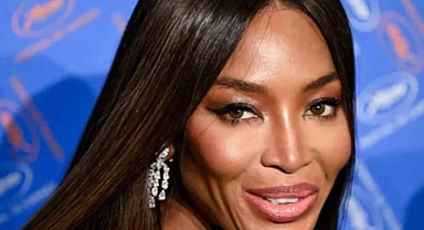 Naomi 53'ünde 2. kez anne oldu