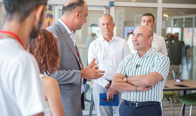 Soyer: Gençler İzmir&#039;i tercih etsinler