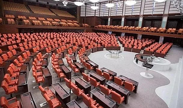 TBMM 1 Ekim&#039;e kadar tatile girdi