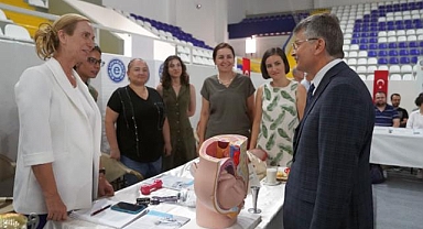 Üniversite adayları Ege'de buluştu