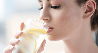 Uzmanlar tepkili: Sıcak su ve limon miti çürütüldü