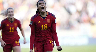 2023 FIFA Kadınlar Dünya Kupası'nda İspanya ve İsveç yarı finale yükseldi