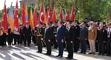 30 Ağustos Zafer Bayramı Töreni'nde Bergama Belediye Başkanı Hakan Koştu açıklama yaptı