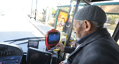 65 yaş üzeri ücretsiz ulaşımda devlet desteği yetersiz bulund! İşte yeni formül