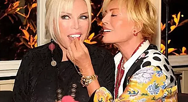 Ajda Pekkan ve Semiramis Pekkan ilk kez aynı sahneyi paylaştı