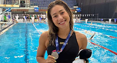 Aleyna Özkan, 23 Yaş Altı Avrupa Yüzme Şampiyonası'nda gümüş madalya kazandı!
