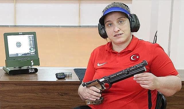 Ayşegül Pehlivanlar Avrupa Şampiyonu