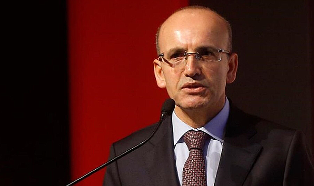 Bakan Şimşek&#039;ten öğrencilere vergisiz telefon açıklaması!