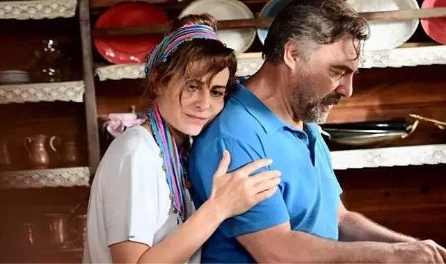 Ben Bu Cihana Sığmazsam seti çekimleri acil kodu ile durduruldu! Duygular sel olup aktı