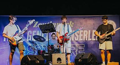 Bergama Zeytinpark Yerel Gençlik Konserleri Başladı