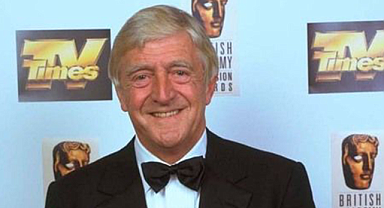 Duayen sunucu Sir Michael Parkinson hayatını kaybetti!