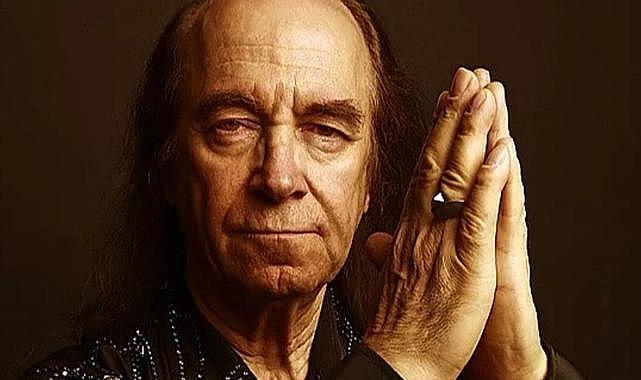 Erkin Koray hayatını kaybetti