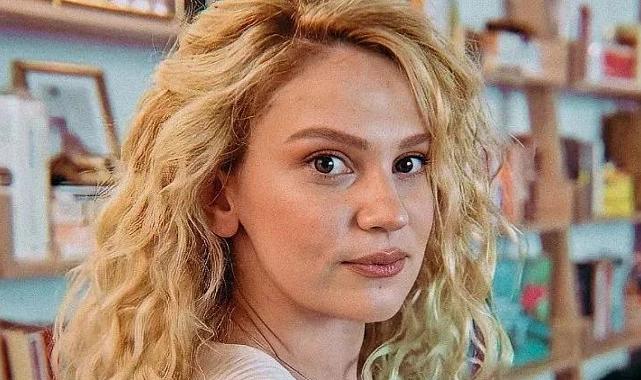 Farah Zeynep Abdullah Venedik Film Festivali&#039;nde en iyi kadın başrol oyuncu ödülü&#039;nü kazandı