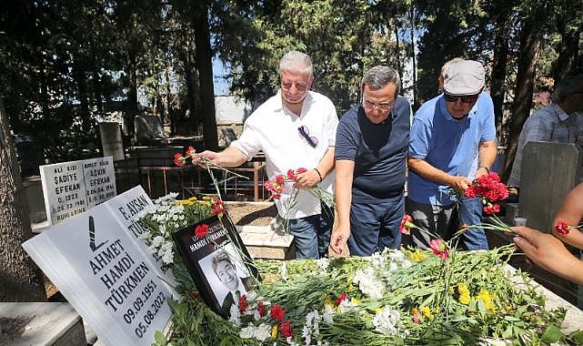Hamdi Türkmen&#039;e hüzünlü anma