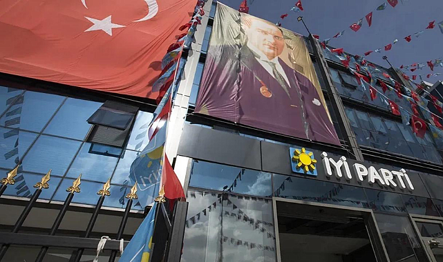 İYİ Parti&#039;den &#039;İzmir&#039; iddiasına yanıt: CHP ile görüştü mü?