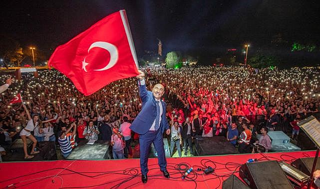 İzmir&#039;de 30 Ağustos Zafer Bayramı konserleri belli oldu!