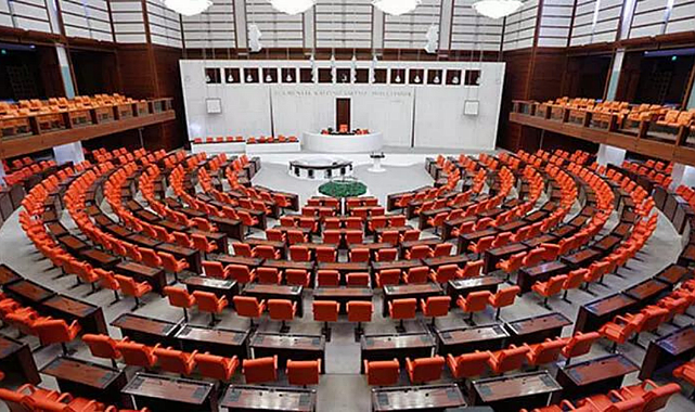 İzmir&#039;de kaybolan genç, Meclis gündeminde