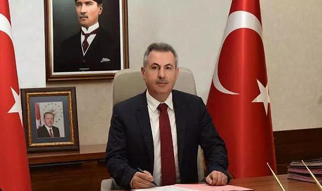 İzmir&#039;in yeni valisi Süleyman Elban oldu