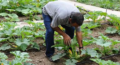 Karşıyaka Belediyesi gıda krizine karşı Türkiye’de bir ilke imza attı