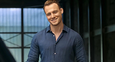 Kerem Bürsin apar topar hastaneye kaldırıldı!