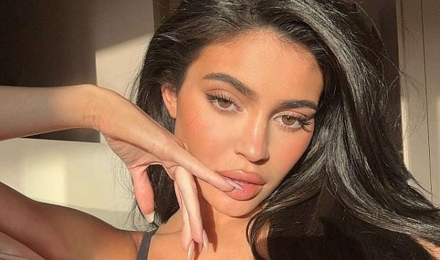 Kylie Jenner&#039;ın 26. yaş gününe duygusal kutlama