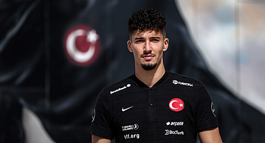 Manchester United'dan Altay'a yeni teklif!
