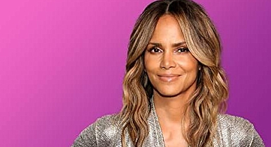O da modaya uydu: Ünlü aktris Halle Berry'den Barbie temalı doğum günü