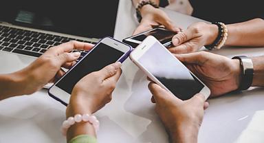 Öğrencilere vergisiz satılacak telefon markaları hangileri! Belli oldu!