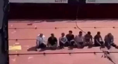 Rusya Karadeniz'de Türk gemisine helikopterli denetim gerçekleştirdi. Mürettebat Bozkurt işaretiyle böyle cevap verdi