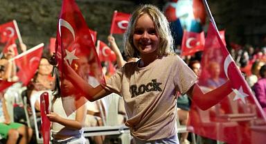 Seferihisar'da Zafer Bayramı coşkusu