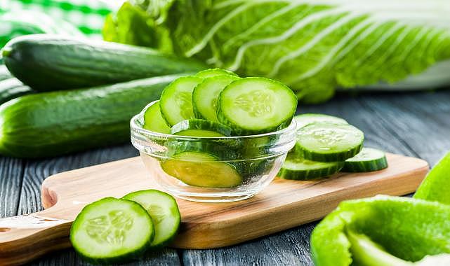 Sıcak Yaz Günlerinde Susuzluğunuzu Gidermeye Yardımcı Olacak Besinler!