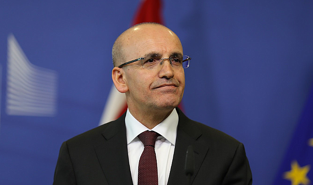 Şimşek: Geçiş sürecindeyiz, 2024 ortasından itibaren yıllık enflasyon düşmeye başlayacak