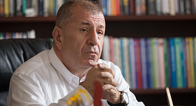 Ümit Özdağ Çanakkale'de Zafer Yürüyüşü'ne katıldı! Türkiye'den toprak satın alan yabancılara seslendi