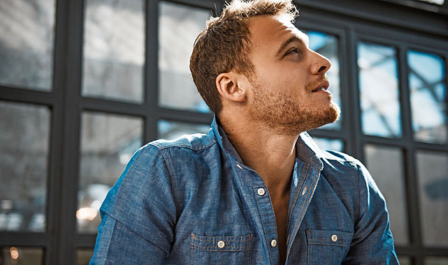 Ünlü oyuncu Kerem Bürsin hastaneye kaldırıldı!