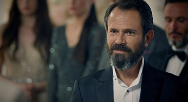 Ünlü oyuncu Olgun Şimşek trafik kazası geçirdi!