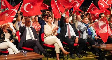 Usta tarihçiler Atatürk’ün dehasını anlattı