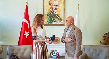 Yunanistan İzmir Başkonsolosu'ndan Soyer'e veda ziyareti