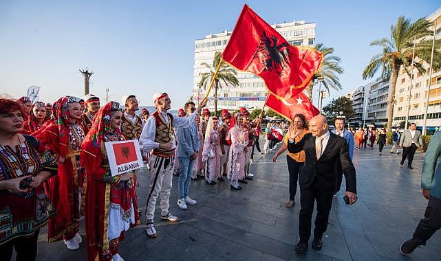 17’nci Balkanlılar Halk Dansları ve Kültür Festivali başladı