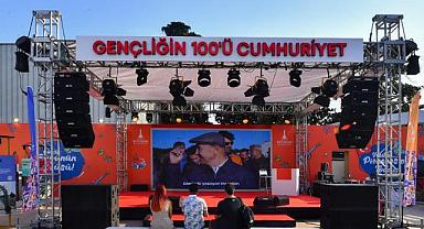 92. İEF bünyesindeki Belediyeler Sokağı büyük ilgi görüyor