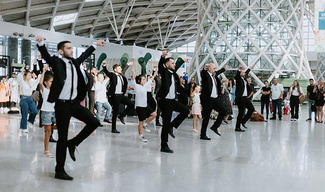 Adnan Menderes Havalimanı’nda 9 Eylül Coşkusu